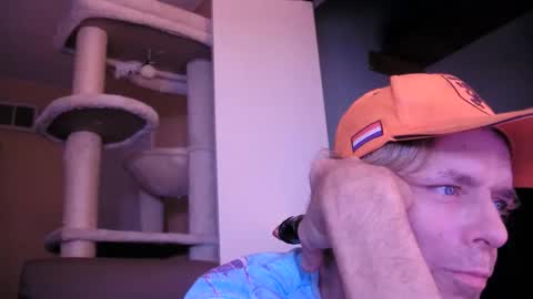 Snapshot of your_king_of_hearts chatting on 03/16/26, 10:30 Sophiestar online show from 03/16/26, 10:30