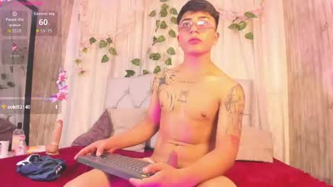 Snapshot of your_kitty_boy chatting on 08/05/26, 02:03 your_kitty_boy online show from 08/05/26, 02:03