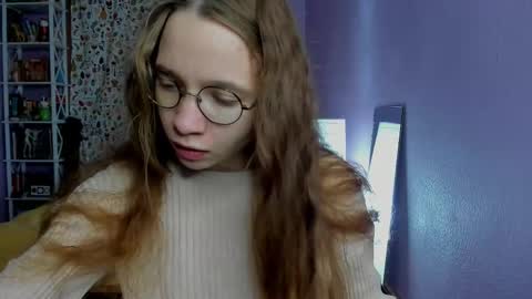 Leslie online show from 11/14/25, 05:33