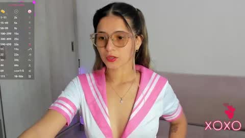 Lila  online show from 09/18/25, 07:16