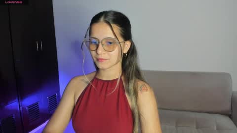 Snapshot of your_lilacute1 chatting on 04/11/26, 10:08 Lila online show from 04/11/26, 10:08