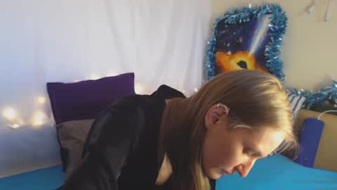 Snapshot of your_lionheart chatting on 01/10/25, 07:57 your_lionheart online show from 01/10/25, 07:57