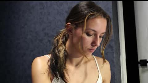 Snapshot of your_little_flexible_girl chatting on 11/13/25, 09:14 Meri online show from 11/13/25, 09:14