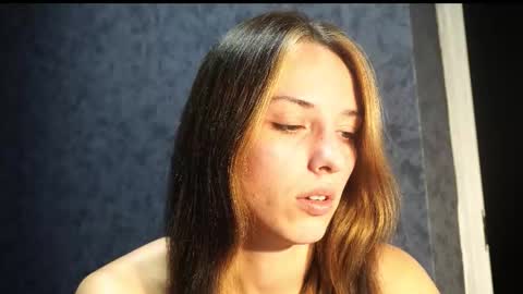 Snapshot of your_little_flexible_girl chatting on 11/27/25, 09:06 Meri online show from 11/27/25, 09:06