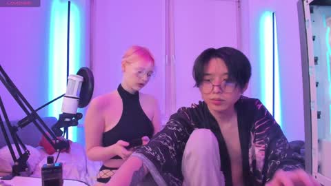 Snapshot of your_little_twink chatting on 12/24/24, 11:33 Han   online show from 12/24/24, 11:33