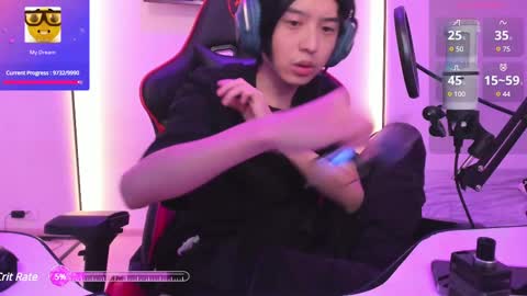 Snapshot of your_little_twink chatting on 02/26/25, 10:53 Han   online show from 02/26/25, 10:53