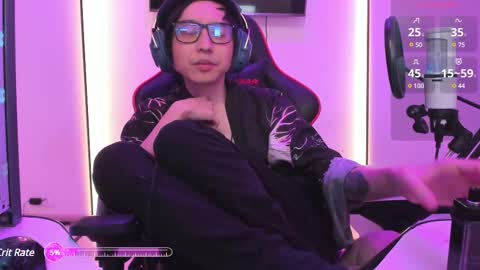 Snapshot of your_little_twink chatting on 02/27/25, 10:53 Han   online show from 02/27/25, 10:53