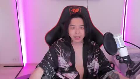 Snapshot of your_little_twink chatting on 10/03/25, 11:18 Han   online show from 10/03/25, 11:18