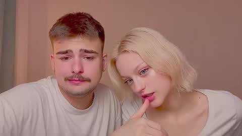 your_molly_mark online show from 09/17/25, 08:54