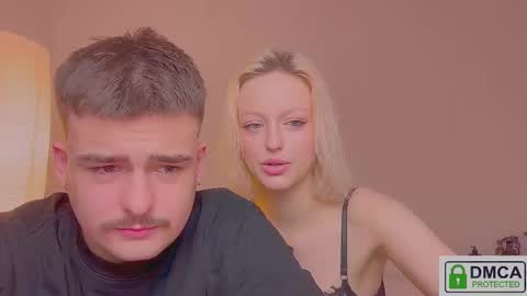 your_molly_mark online show from 11/04/25, 04:06