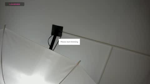 Snapshot of your_naughtytrans chatting on 01/27/25, 09:44 SASKYA VALERIA online show from 01/27/25, 09:44