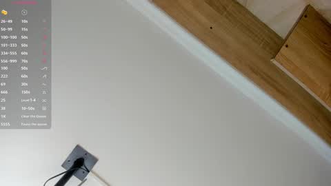 Snapshot of your_naughtytrans chatting on 02/06/25, 09:17 SASKYA VALERIA online show from 02/06/25, 09:17