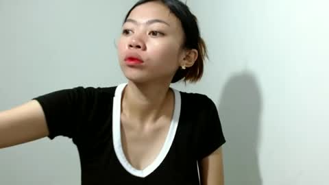 Snapshot of your_petitegirl09 chatting on 07/12/26, 04:36 Honey online show from 07/12/26, 04:36