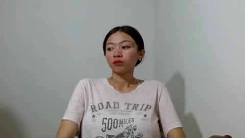 Snapshot of your_petitegirl09 chatting on 07/26/26, 04:14 Honey online show from 07/26/26, 04:14