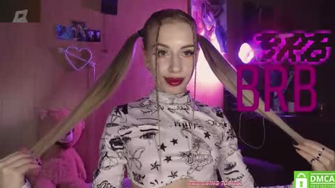 Alice  online show from 01/18/26, 12:03