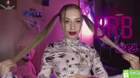 Snapshot of your_psychologist chatting on 03/31/26, 12:01 Alice online show from 03/31/26, 12:01