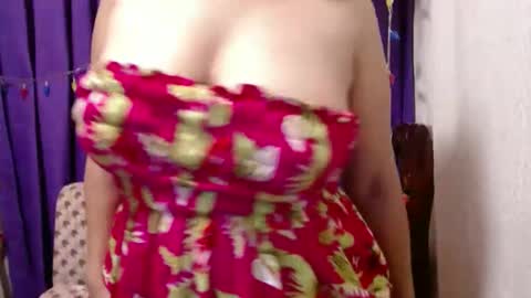 Snapshot of your_realpinay chatting on 12/22/24, 11:22 your_realpinay online show from 12/22/24, 11:22