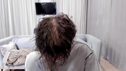 your_shy_guy online show from 01/15/25, 07:34