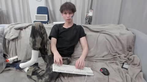 your_shy_guy online show from 03/07/25, 06:00