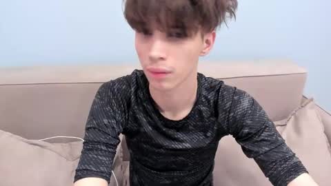 your_shy_guy online show from 02/01/26, 08:13