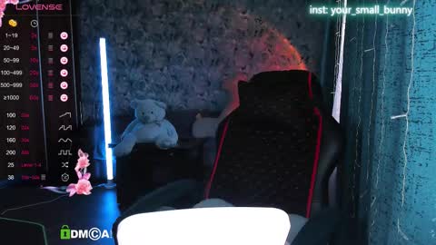 Molly online show from 09/16/25, 02:34