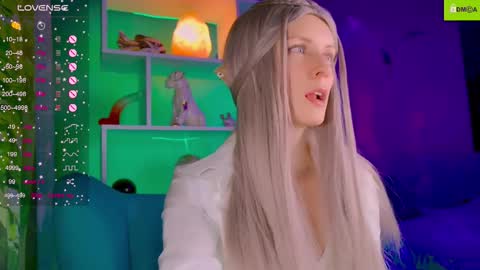 Snapshot of your_spring chatting on 11/03/25, 12:02 your_spring online show from 11/03/25, 12:02