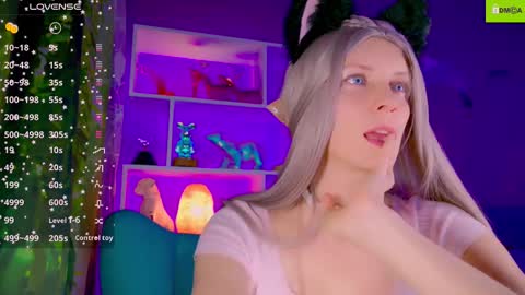 Snapshot of your_spring chatting on 11/10/25, 11:59 your_spring online show from 11/10/25, 11:59