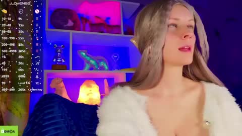 your_spring online show from 05/01/26, 12:21