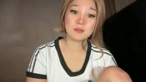 Snapshot of your_sweetmaria chatting on 03/19/26, 04:38 Maria online show from 03/19/26, 04:38