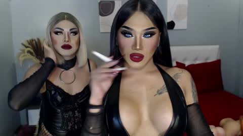 TRICXIEBELLE online show from 10/15/25, 11:54