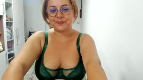 Snapshot of your_victoria chatting on 09/09/25, 11:04 Your Victoria online show from 09/09/25, 11:04