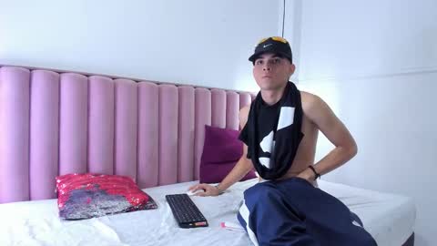 Snapshot of your_wrist chatting on 03/09/26, 12:09 Angel online show from 03/09/26, 12:09