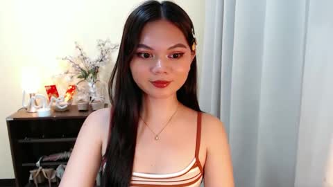 Hi its me Yna online show from 02/18/25, 06:15