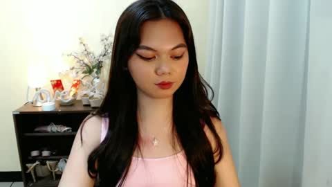 Hi its me Yna online show from 02/25/25, 03:49