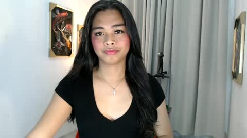 Snapshot of yourangelofsex chatting on 07/03/26, 04:41 yourangelofsex online show from 07/03/26, 04:41