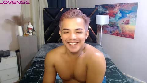 Snapshot of yourasian_bradley chatting on 10/29/25, 03:47 yourasian_bradley online show from 10/29/25, 03:47