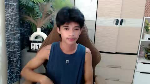 Snapshot of yourasian_eric chatting on 02/15/26, 04:25 yourasian_eric online show from 02/15/26, 04:25