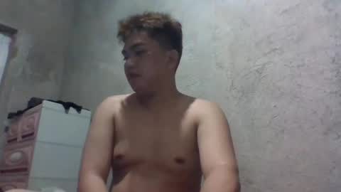 Snapshot of yourasian_lover29 chatting on 06/08/26, 02:50 yourasian_lover29 online show from 06/08/26, 02:50