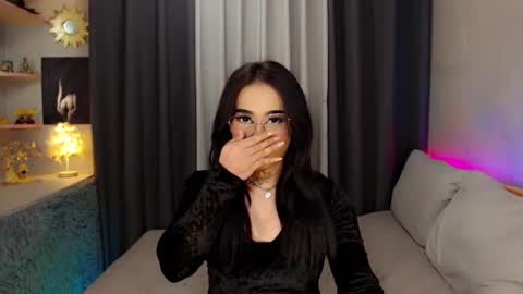 Snapshot of yourasiancockisontop chatting on 01/21/25, 11:13 kim online show from 01/21/25, 11:13