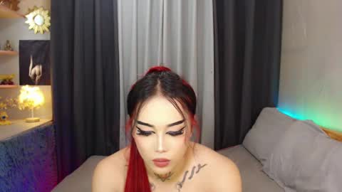 Snapshot of yourasiancockisontop chatting on 02/11/25, 11:12 kim online show from 02/11/25, 11:12