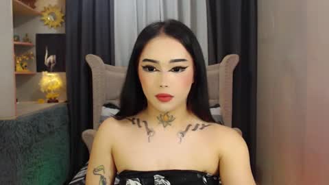 Snapshot of yourasiancockisontop chatting on 02/23/25, 06:45 kim online show from 02/23/25, 06:45