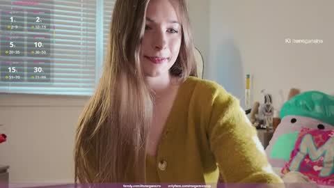 Snapshot of yourbabemeg chatting on 04/02/26, 09:12 Megan Sins online show from 04/02/26, 09:12