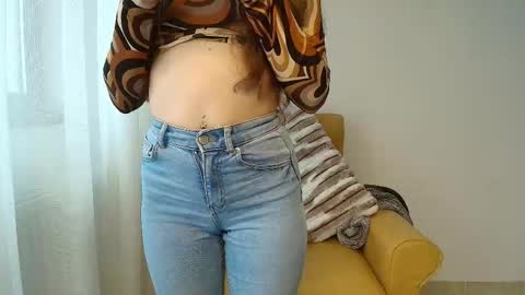 Snapshot of yourbaby85 chatting on 02/04/26, 09:26 Jo online show from 02/04/26, 09:26