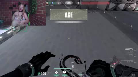 Snapshot of yourbadgoddess chatting on 04/19/26, 09:28 Val Honey online show from 04/19/26, 09:28