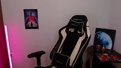 Billy online show from 12/10/24, 02:27