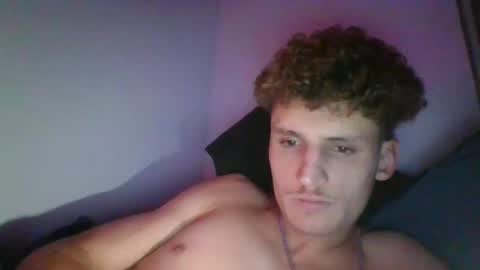 Snapshot of yourbitch1762 chatting on 09/20/25, 04:13 yourbitch1762 online show from 09/20/25, 04:13