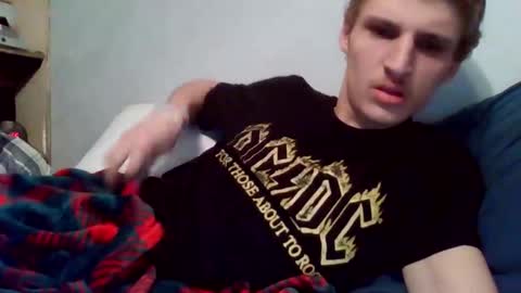 Snapshot of yourbitch1762 chatting on 02/18/26, 02:46 yourbitch1762 online show from 02/18/26, 02:46