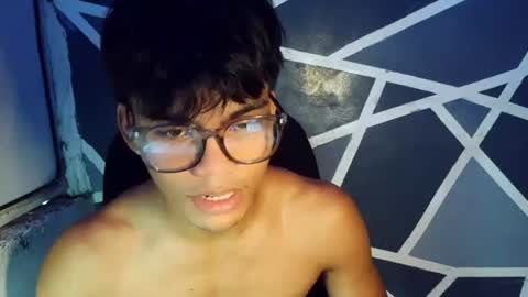 Snapshot of yourboycumrain chatting on 07/13/26, 12:46 rainy online show from 07/13/26, 12:46