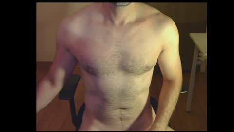 Snapshot of yourboymike chatting on 07/27/26, 02:51 yourboymike online show from 07/27/26, 02:51