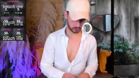 YOURBOYNEXTDOOR online show from 01/10/26, 07:15